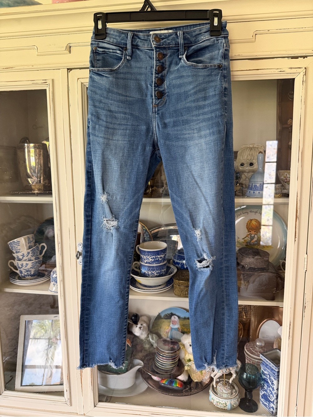 Abercrombie & Fitch High Rise Distressed Blue Jeans
